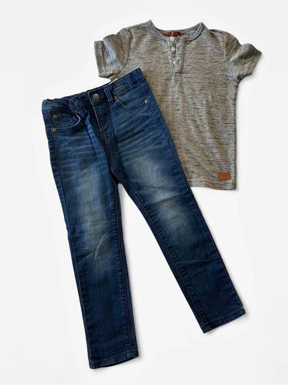7 For All Mankind Boys 4T 2 Piece Outfit Gray Henley Dark Wash Jeans